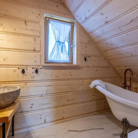 Dom Goralski Na Kaszubach - Rydzowy Zakatek Chalet